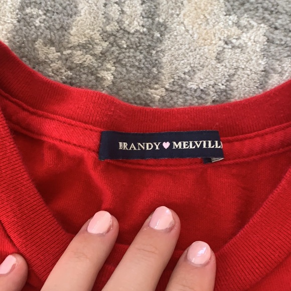 Brandy Melville cropped red t shirt brand new - Picture 2 of 3